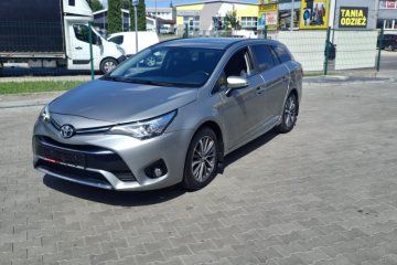 Toyota Avensis T27 Lift Edition S 1.8 16V full led Automat